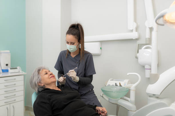 Best Emergency Tooth Extraction in North Newton, KS